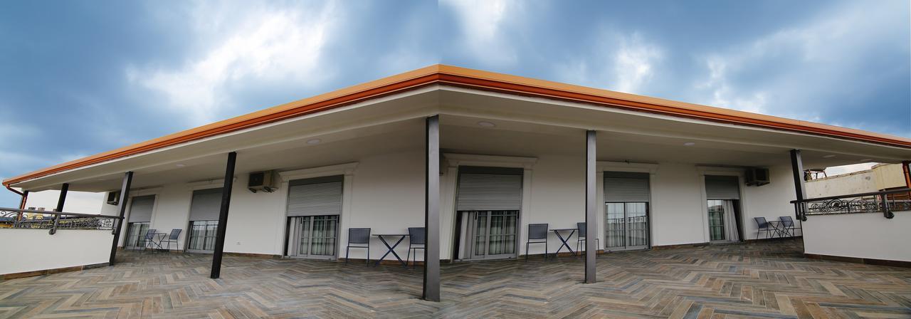 Hotel Lubjana Durrës 外观 照片